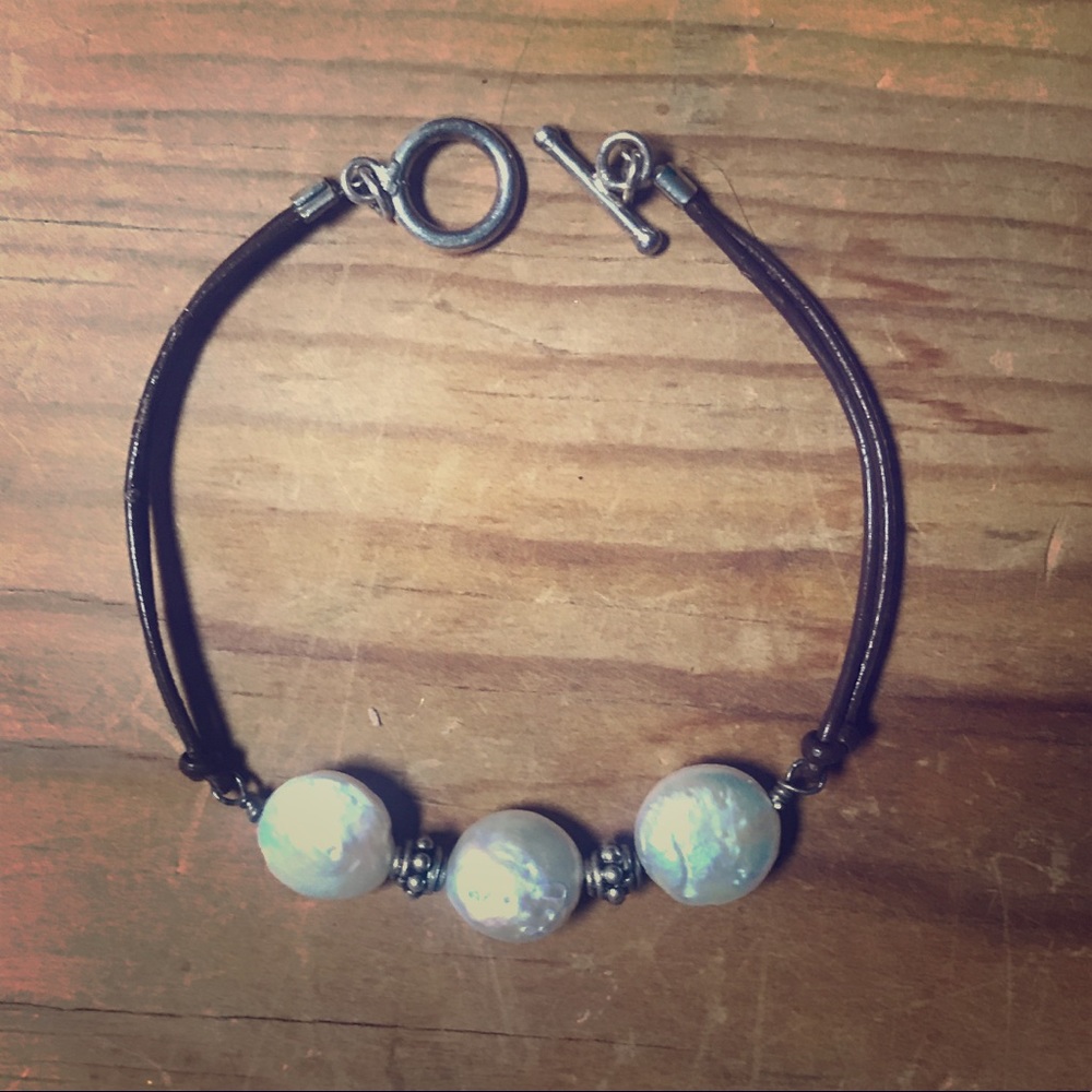 Sundance Catalog coin pearl bracelet